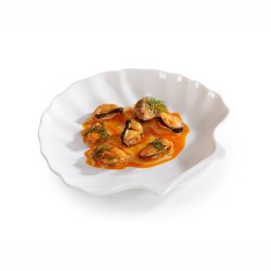 Fuente con forma de concha de melamina Blanco "Shell Marine". Dimensiones: 25x23,5 cm, altura 3 cm. PUJADAS P22354 (1 unidad)