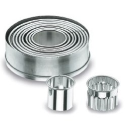 CAJA 9 CORTAPASTAS RED.S LISOS INOX LACOR 68069