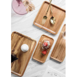 Bandeja acacia 30x14x2 cm. Elegante, duradera y versátil.