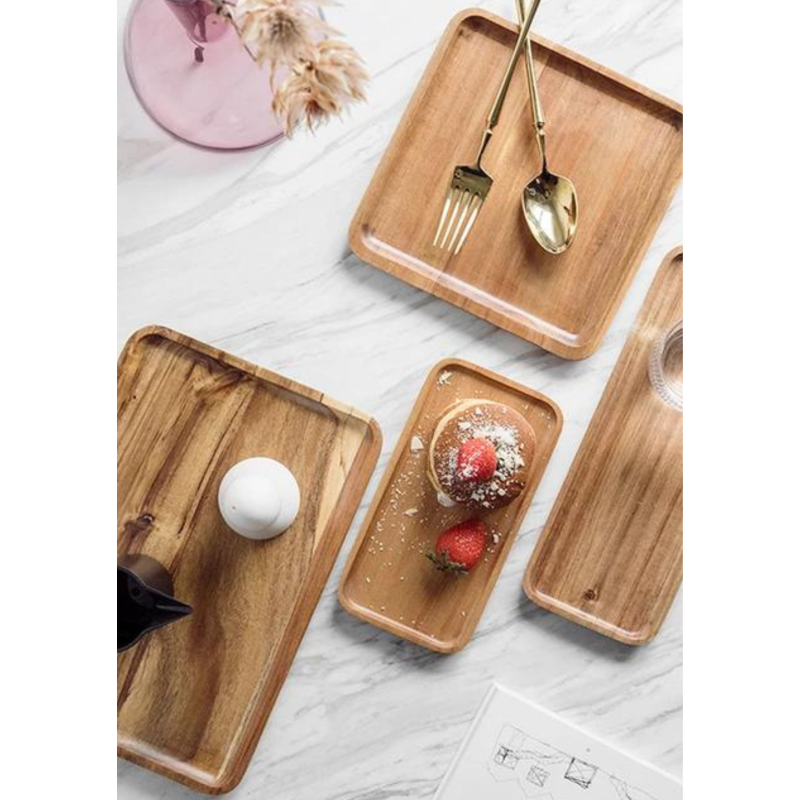 Bandeja acacia 30x14x2 cm. Elegante, duradera y versátil.