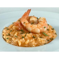 Plato de Porcelana Blanco con Diseño de Ala Grande: Ideal para Risottos, Pastas y Postres.