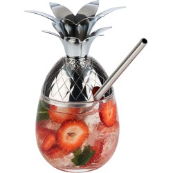 Copa de cóctel de piña: la última tendencia en la escena de los bares.