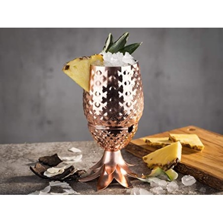  Copa de piña cobre: para amantes de cócteles.
