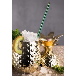  Copa de piña: la última tendencia en bares para amantes de cócteles.