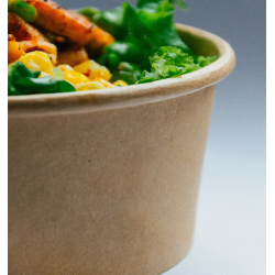 Ensaladera de cartón kraft con tapa 500 ml: Sostenibilidad y estilo.