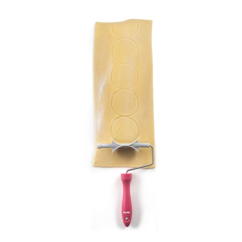 RODILLO CORTAPASTAS CIRCULAR Ø 4/6/8/10 CM DE IBILI 683700