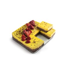 MOLDES DESMONTABLES SILICONA CUADRADOS CON BASE DE CRISTAL 25X25X7.5CM 2 UNIDADES DE IBILI 875800