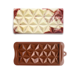 MOLDE TABLETA PIRAMIDES 18.2x9CM 6 UNIDADES DE IBILI 850320