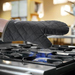 Guante de cocina negro 36 cm. Lacor 60070